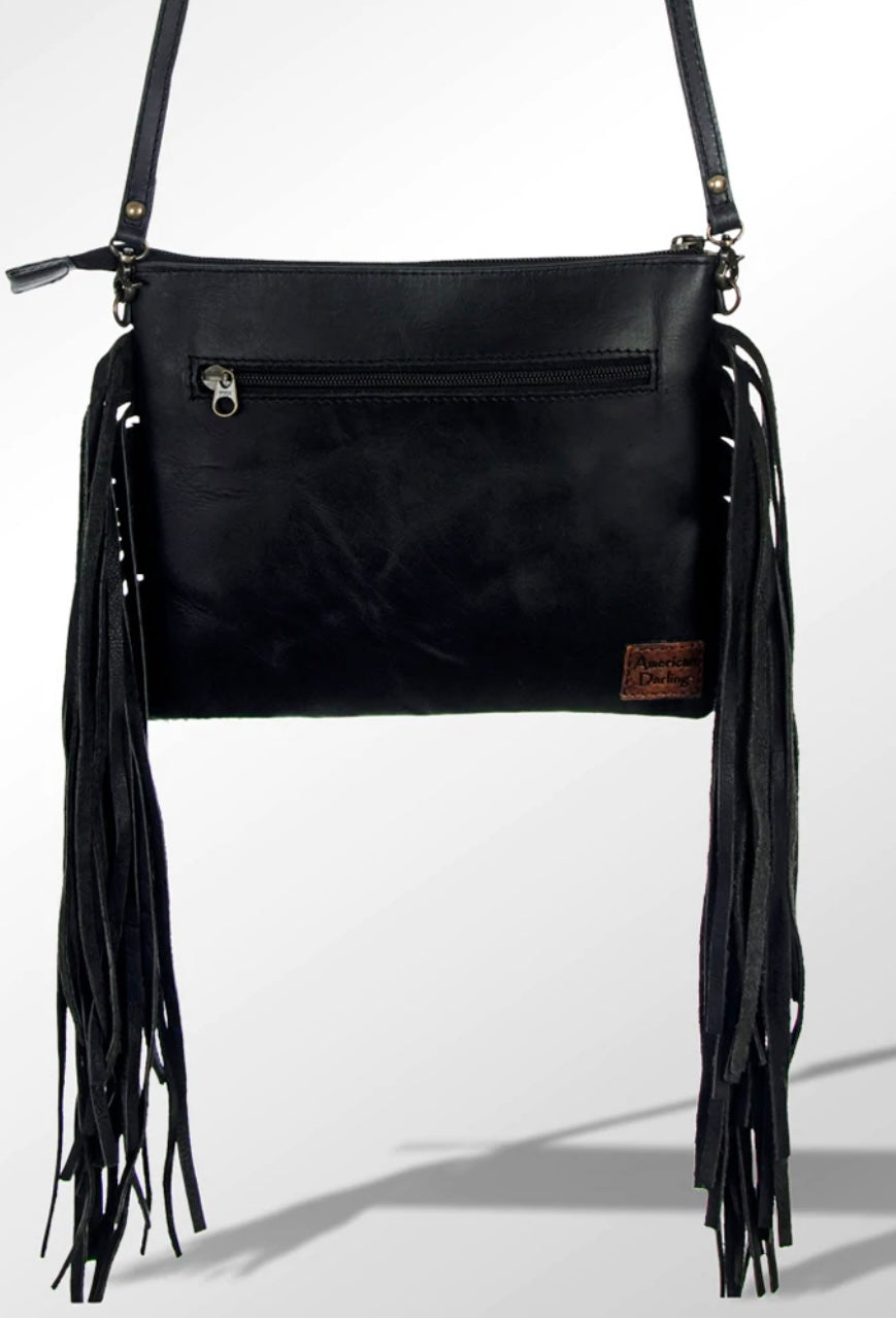 “Dainty” Crossbody