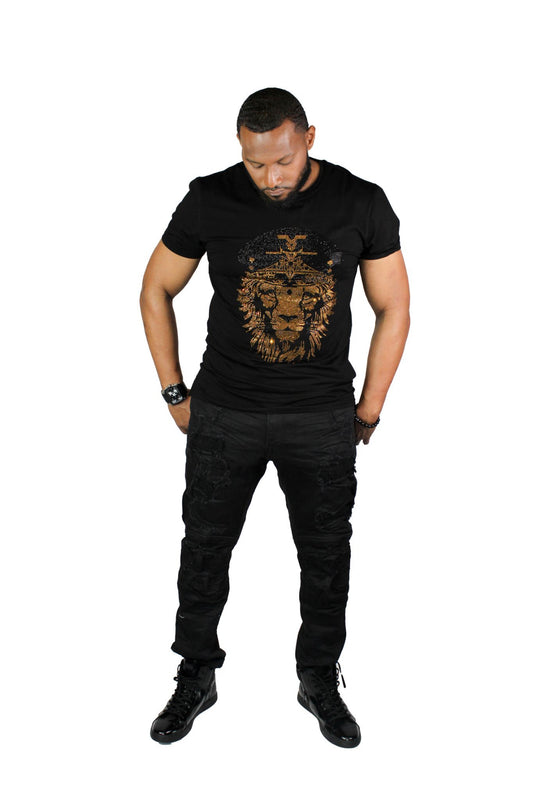“The King is Here” Lion T-shirt