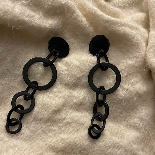 “Clip Me In Circles” Clip-On Earrings